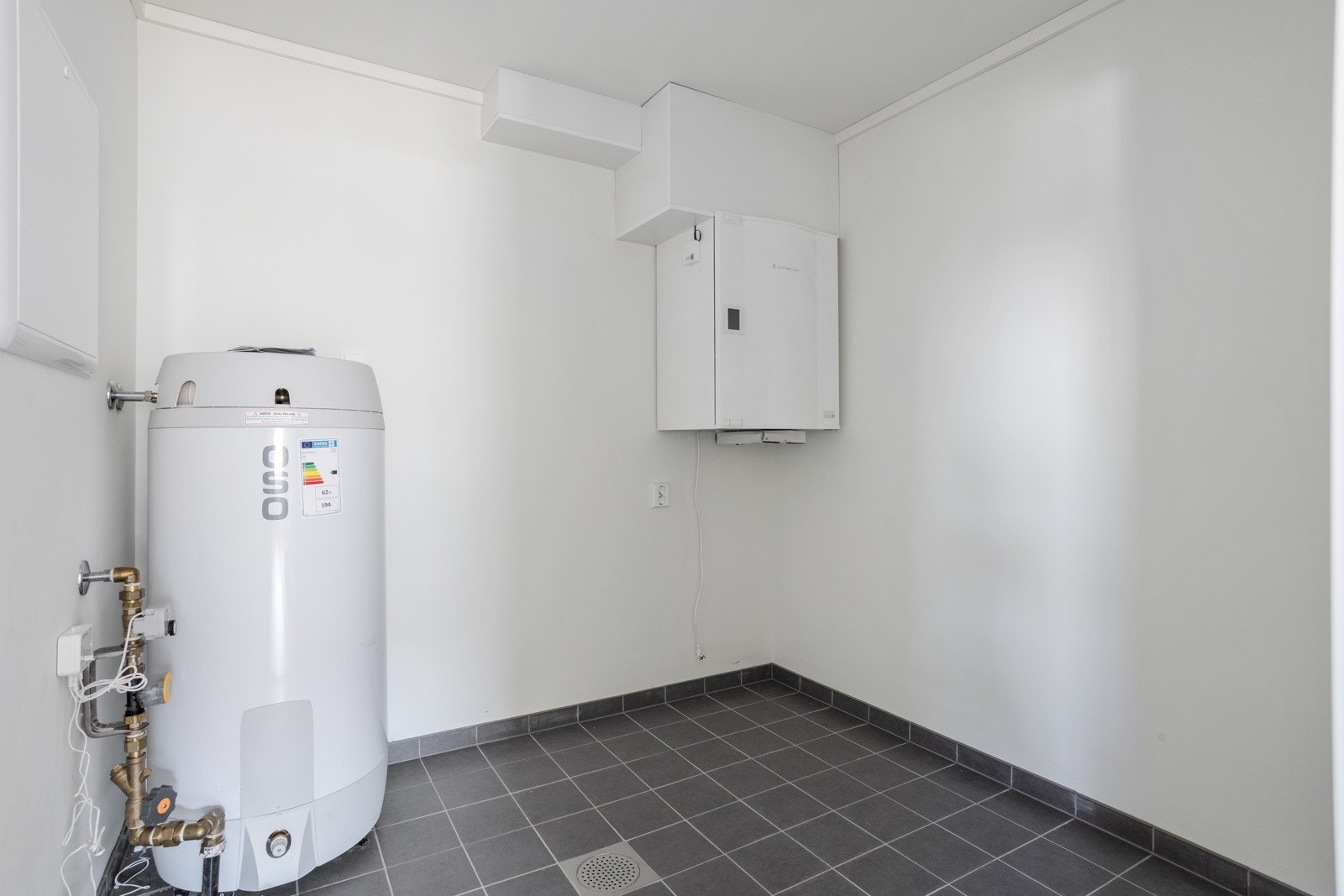 Bod / teknisk rom med sluk i gulv Galleribilde