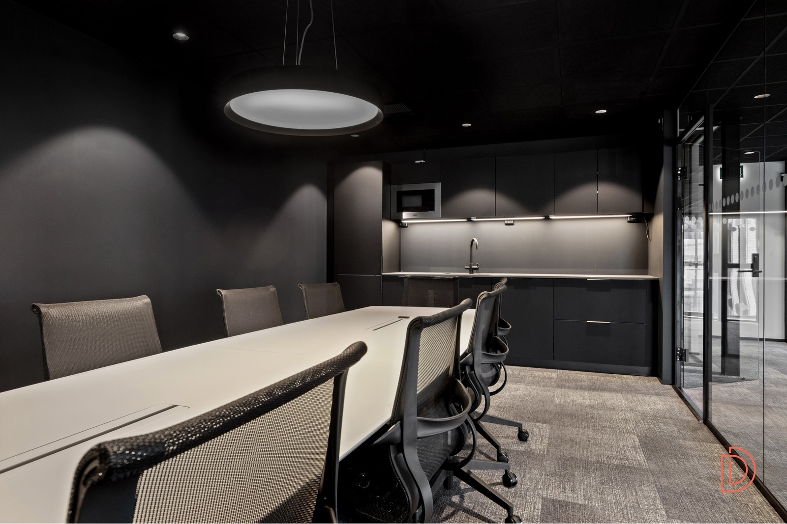 Møterom med nytt kjøkken Galleribilde