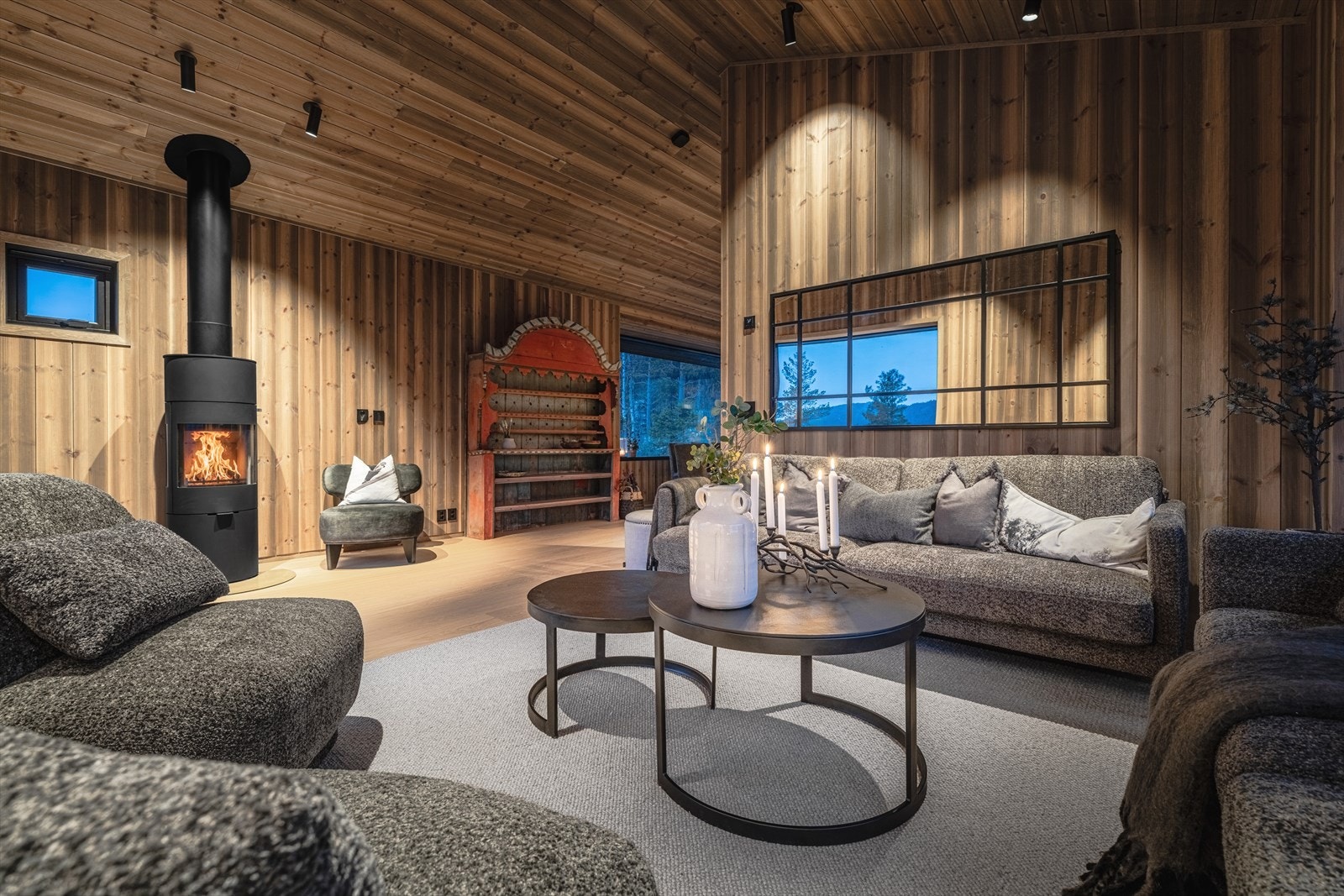 Ta kontakt med megler for privatvisning. Galleribilde