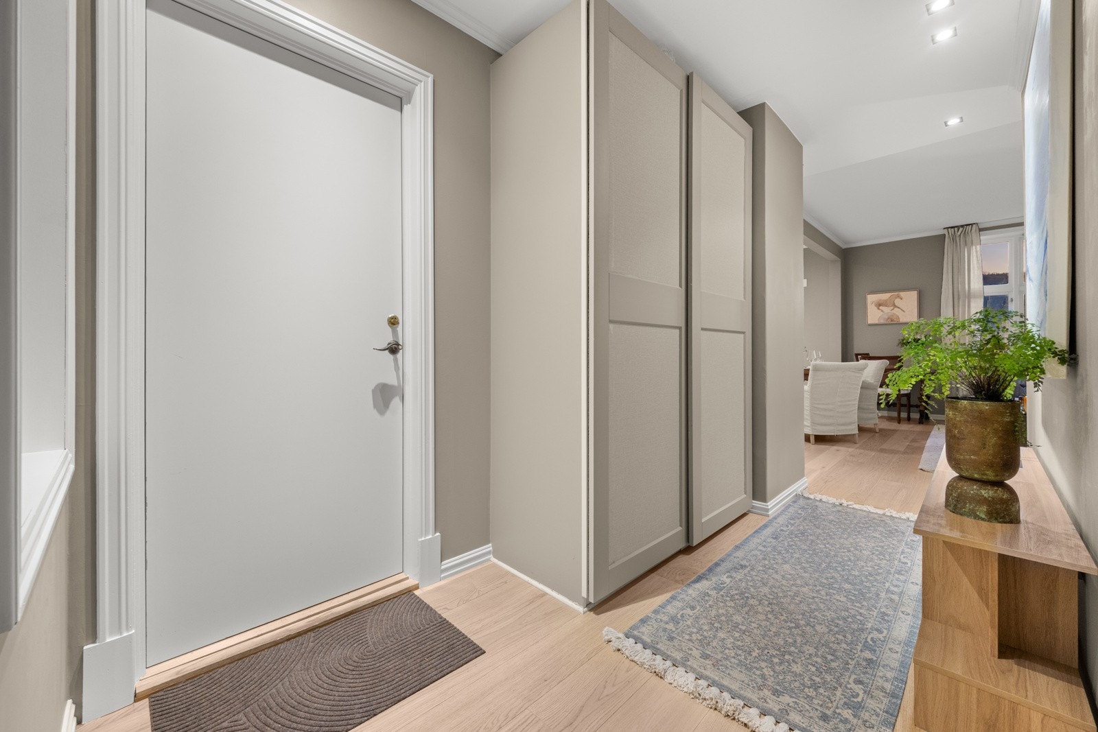 Boligen disponerer også et lagringsområdet i kjelleren på ca. 33 kvm. Galleribilde