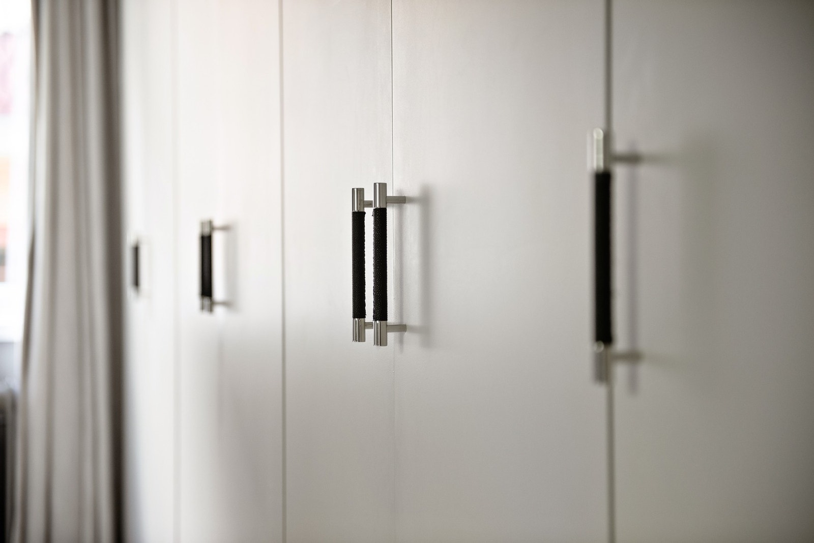 - Ved renovering av leiligheten ble det lagt stor vekt på lekre detaljer og funksjonalitet - Galleribilde
