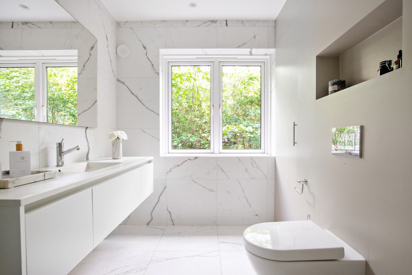 - Badet ble renovert i 2020 av fagfolk. Dokumentasjon foreligger - Galleribilde