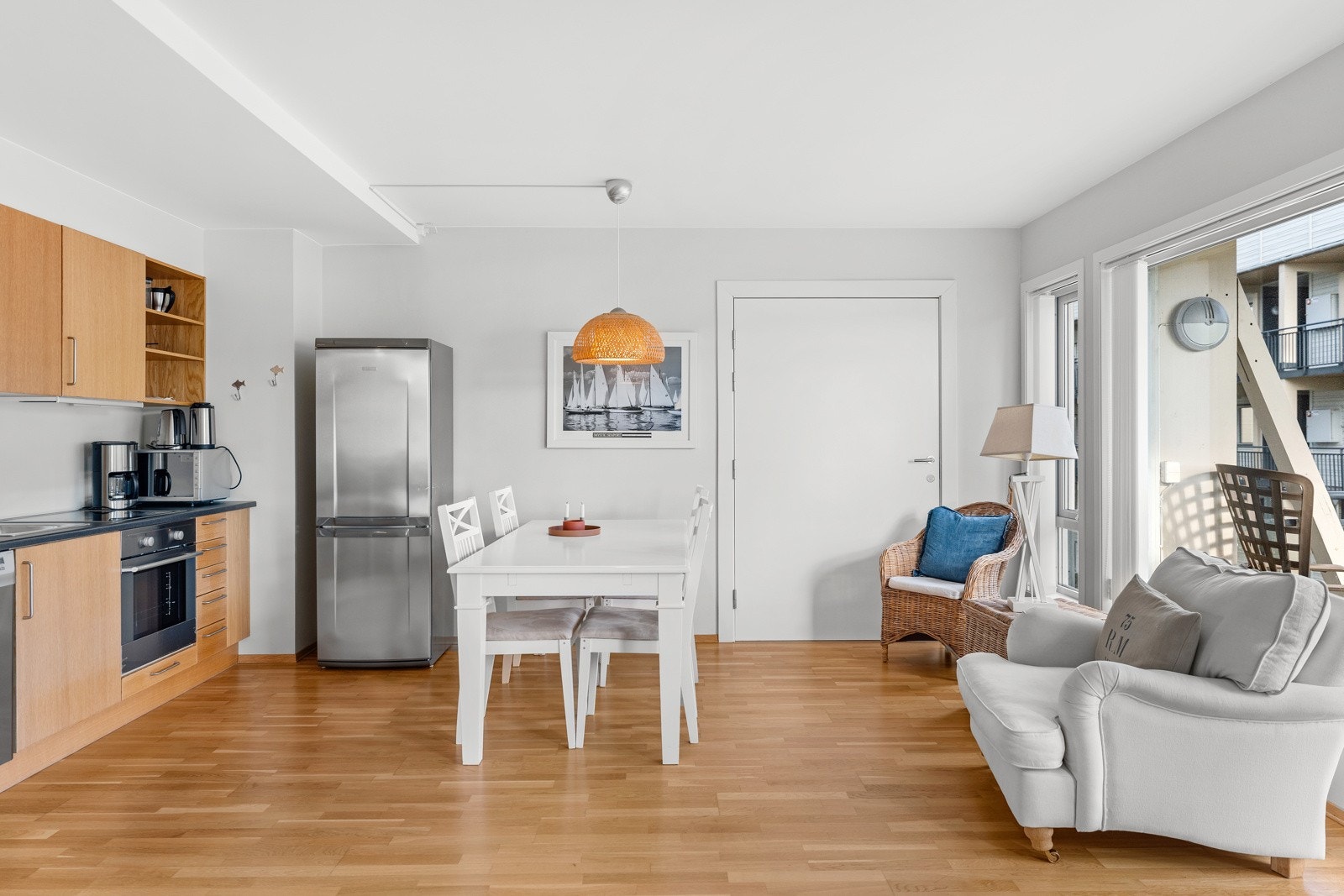 Direkte adkomst til tilknyttet hotellrom Galleribilde