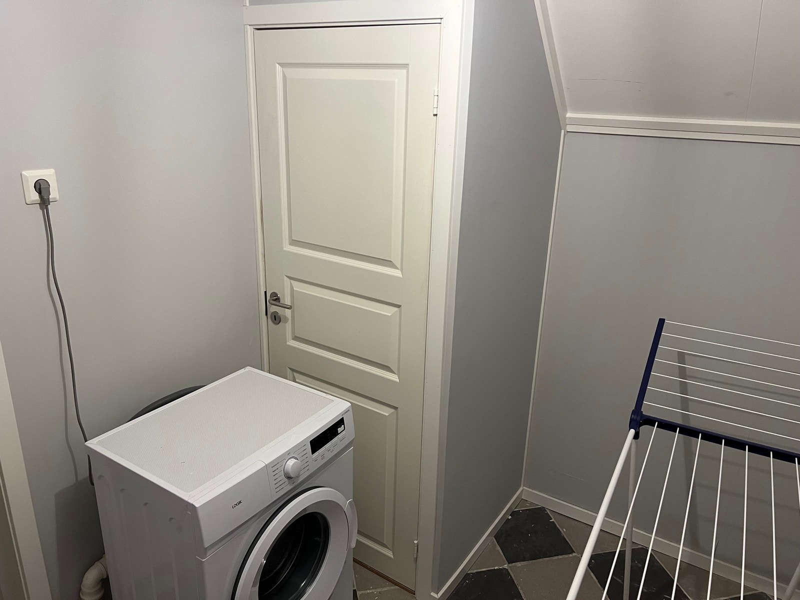 Vaskerom Galleribilde