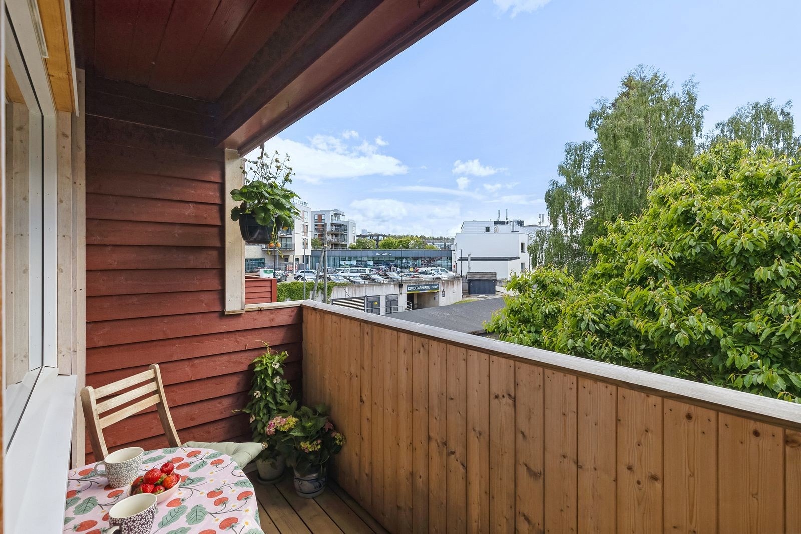 Utsikt fra balkongen. Galleribilde