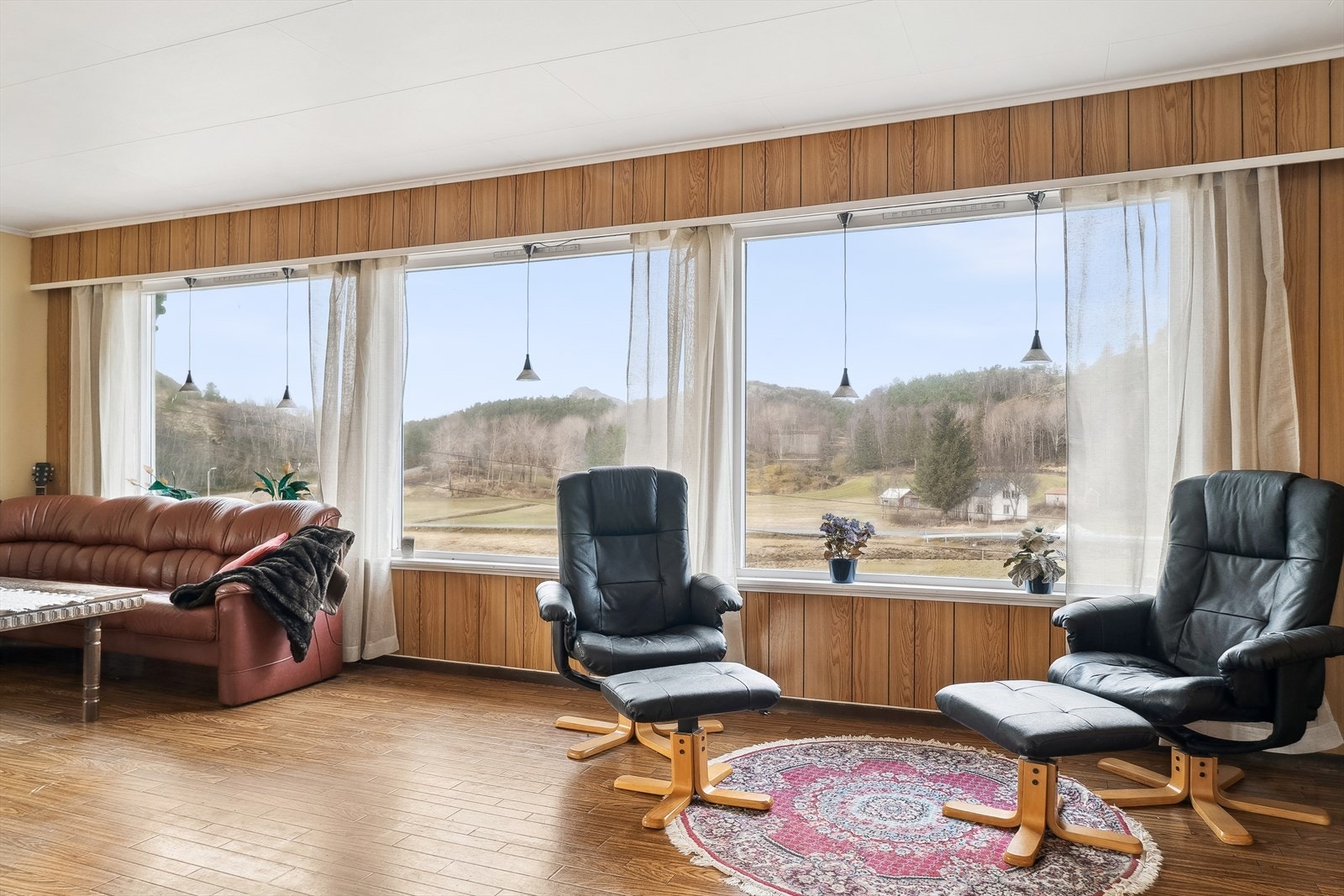 Stue og utsikt Galleribilde