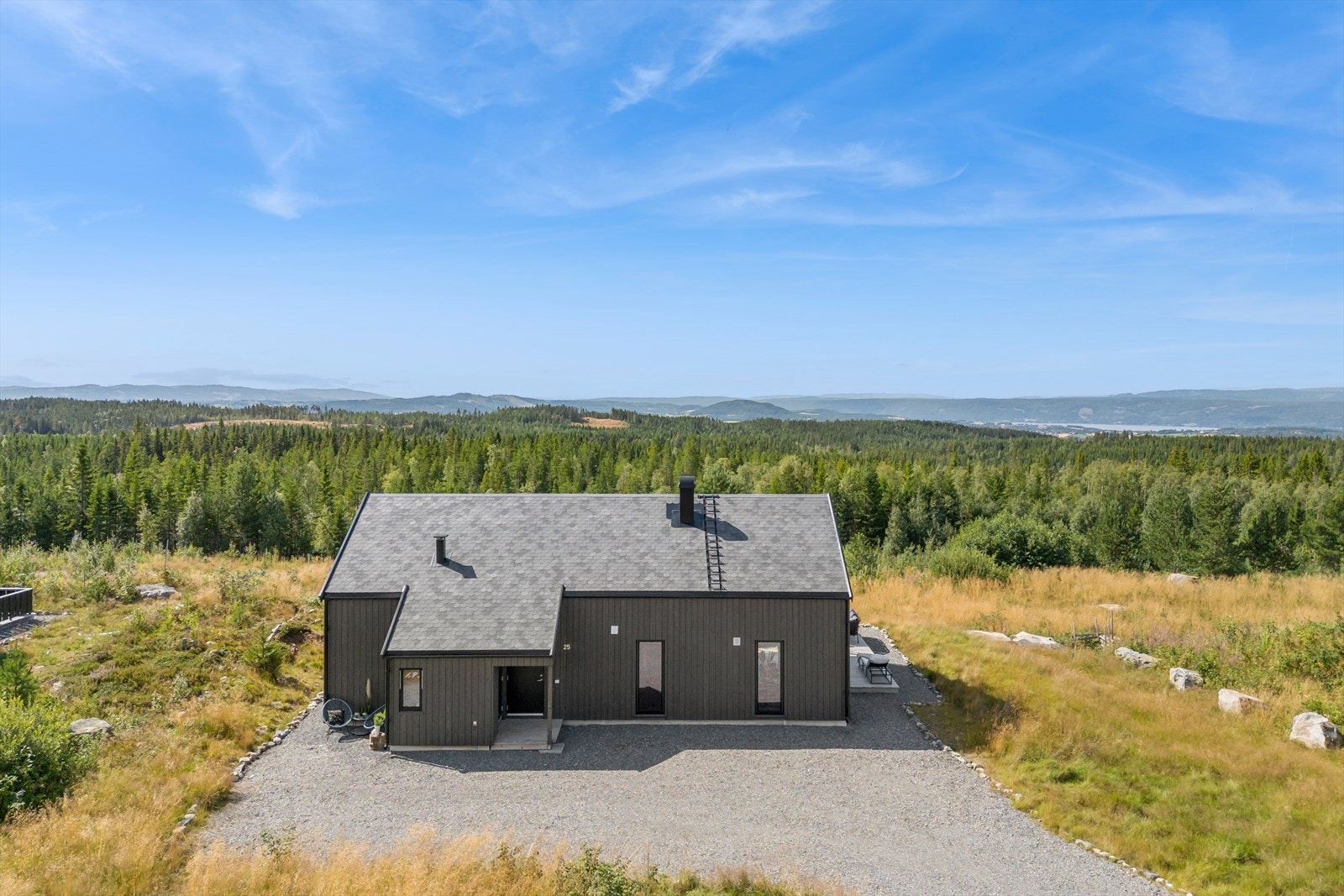 En arealeffektiv og morderne hytte som ble oppført i 2020! Galleribilde