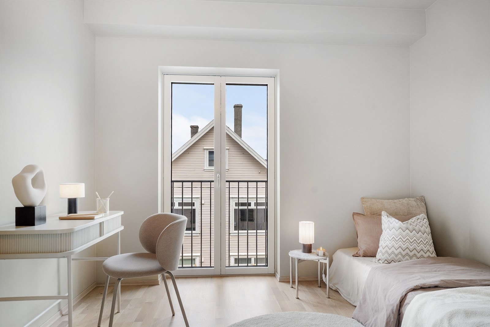 Soverom nr. 2 - Utmerket som gjesterom, barnerom eller kontor Galleribilde