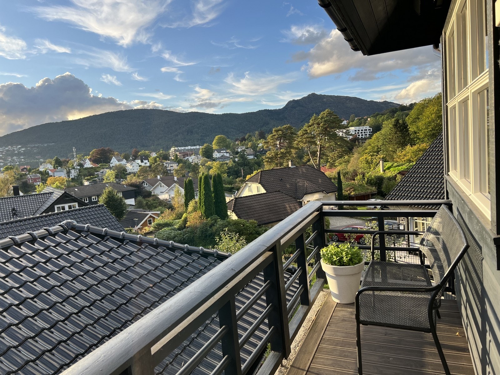 Nydelig utsikt fra balkong. Galleribilde