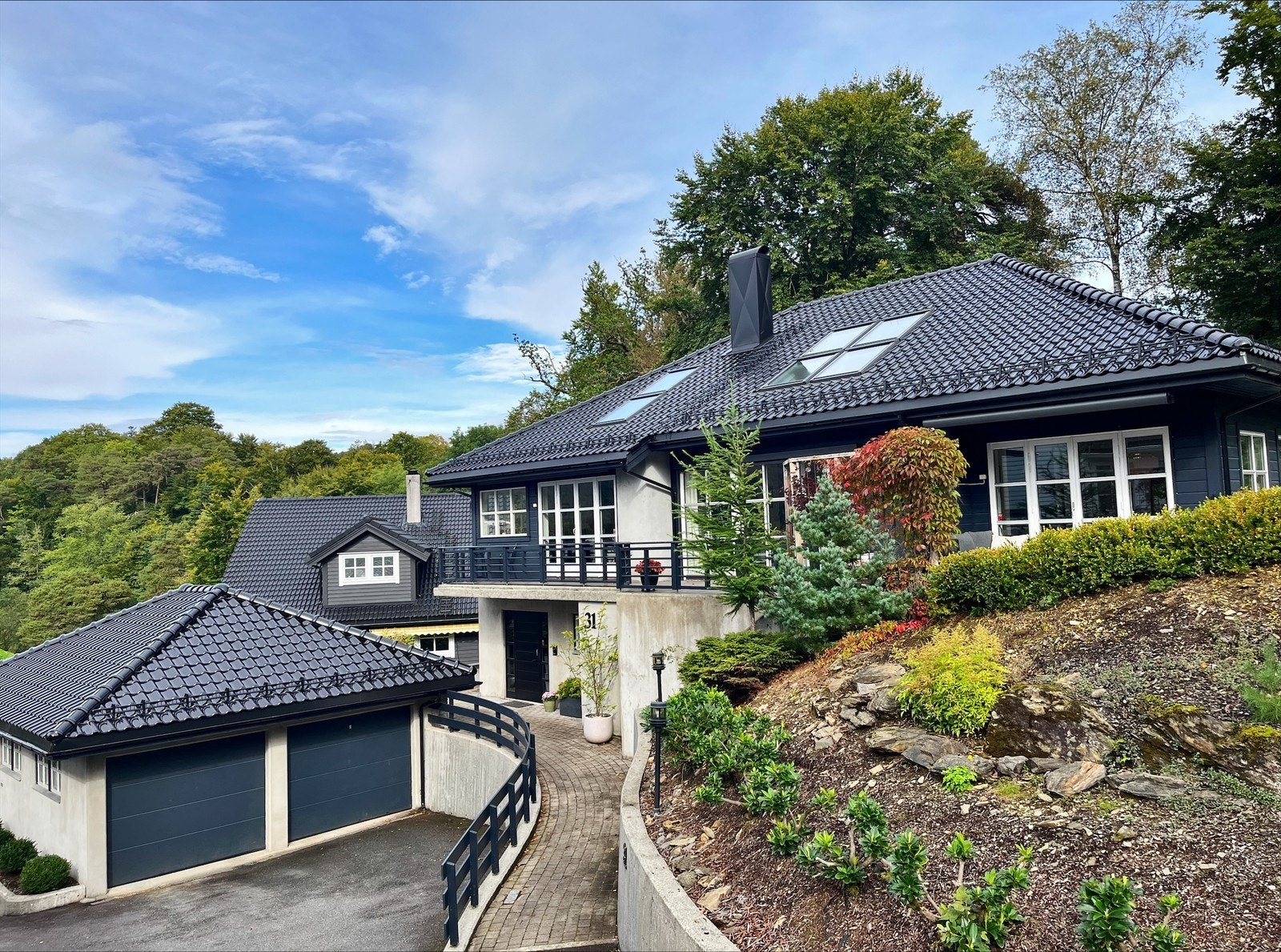 Fasade av huset. Galleribilde