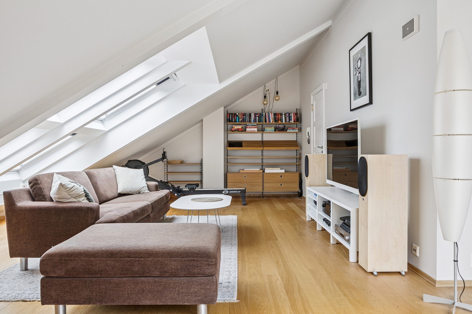 Loftsstue hvor en kan nyte alenetid. Galleribilde