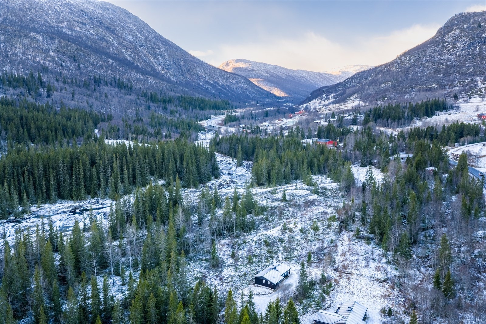 I tillegg til kort kjøreavstand til alpinanlegget finner du også 349 km med preparerte langrennsløyper innenfor 15 kvm. Galleribilde