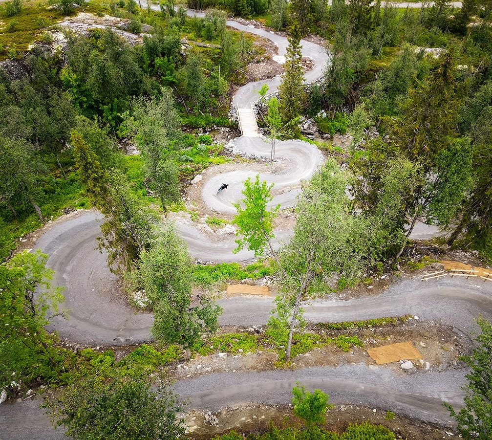 Bike in/bike out til heftige flytstier i heisanlegget. Foto Lars Storheim, Hallingdal Rides. Galleribilde