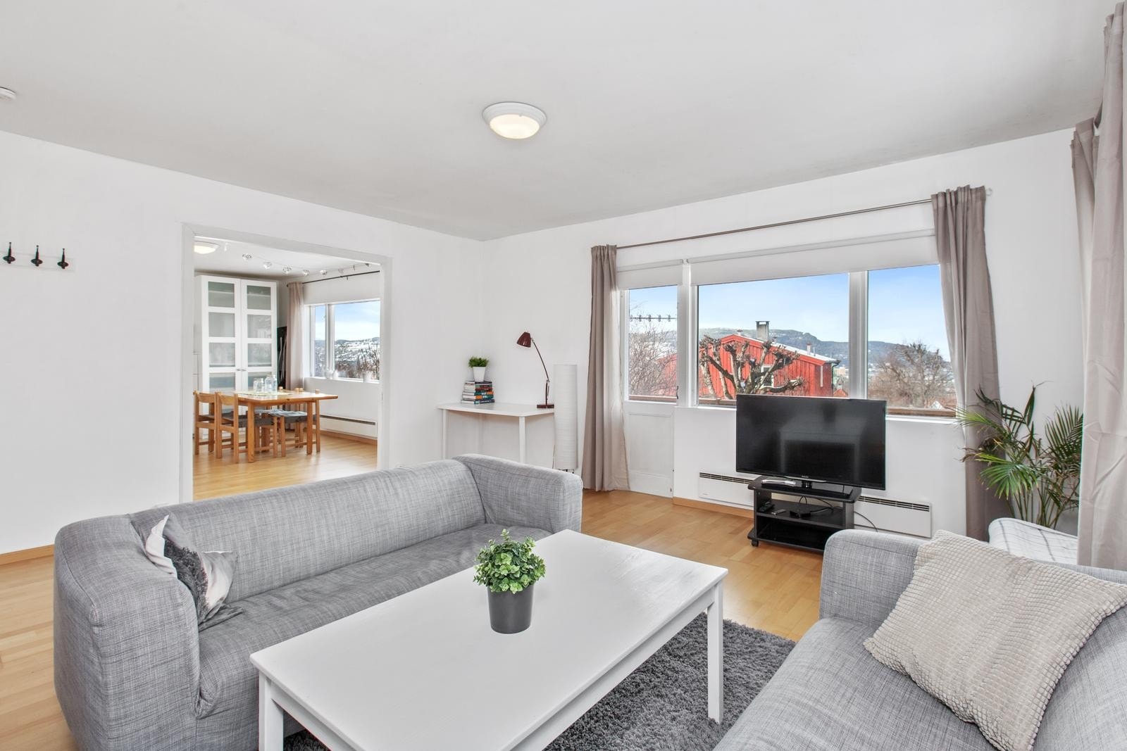 Utleiemegleren presenterer Overlege Kindts Gate 25. En flott 4-roms leilighet på Singsaker. Galleribilde