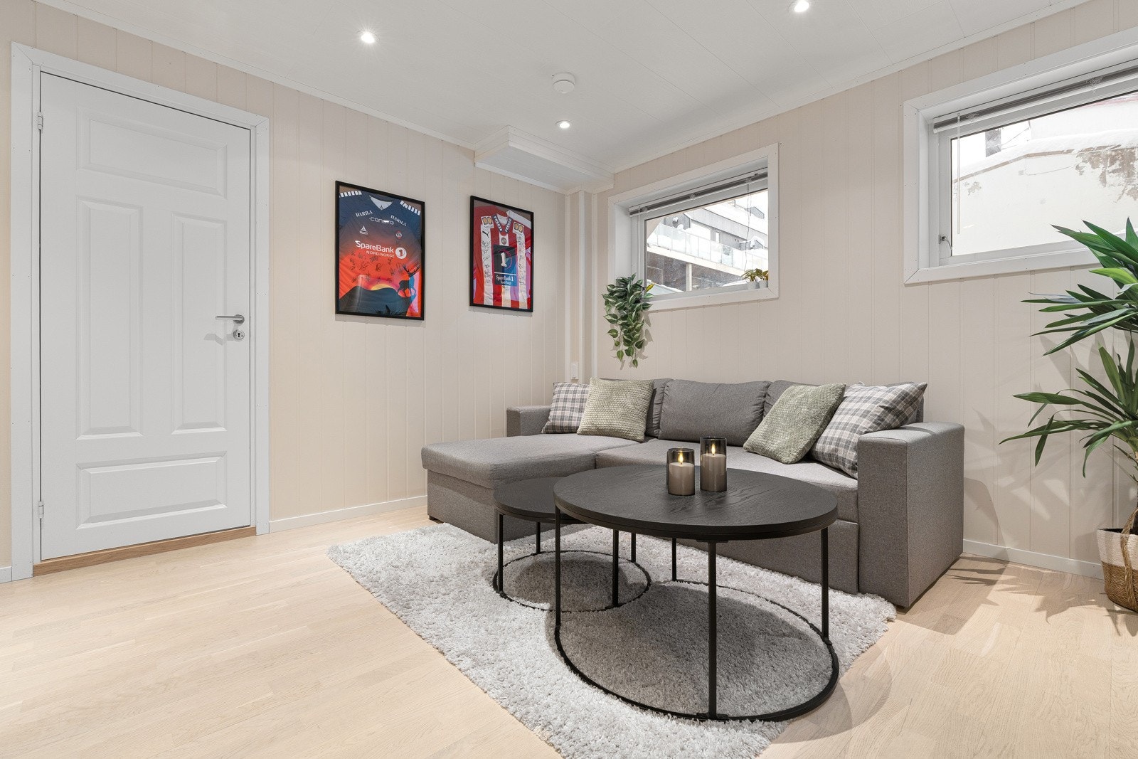 Leiligheten er malt opp i lyse og trivelige farger.