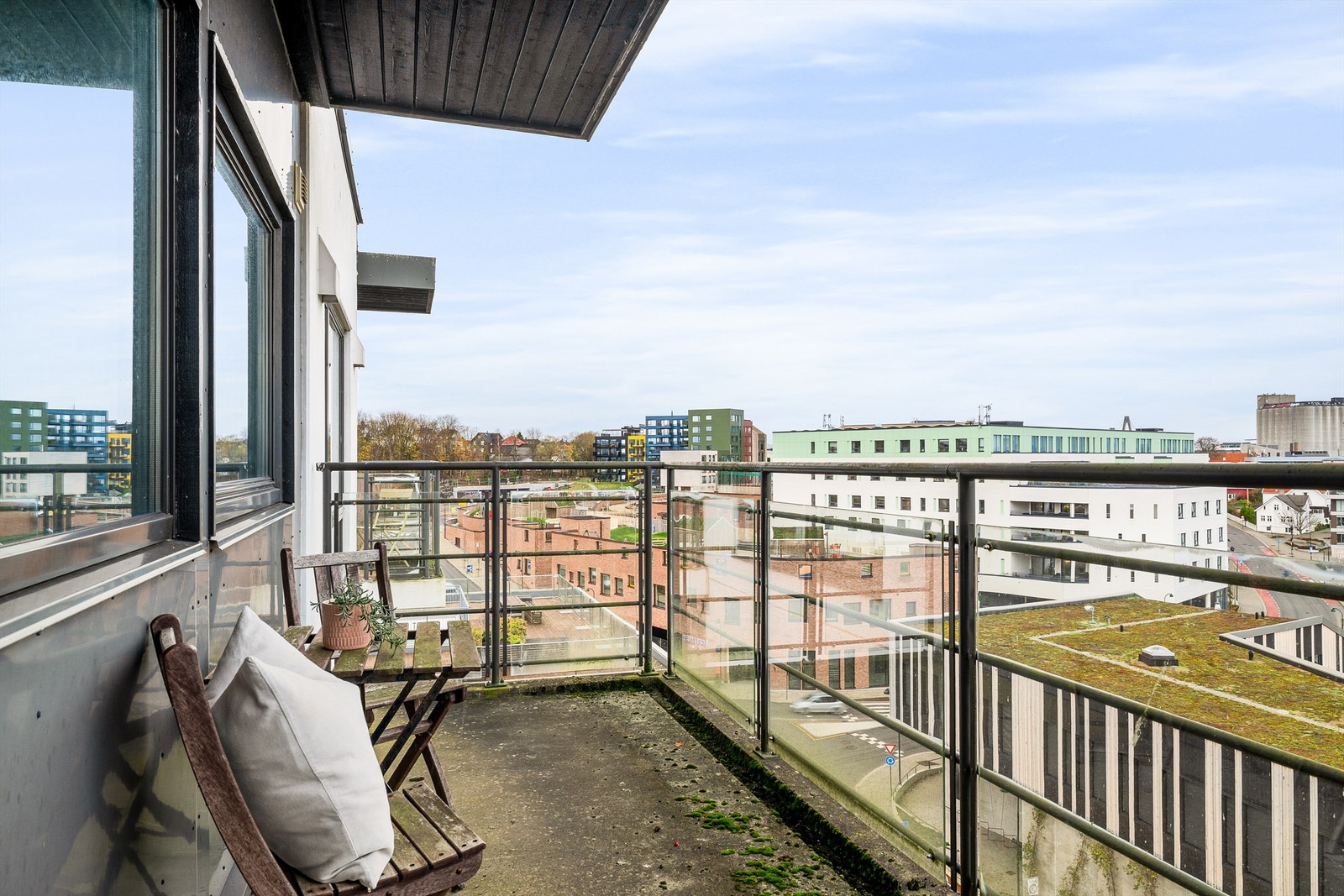 Balkong tilhørende hovedsoverommet. Galleribilde