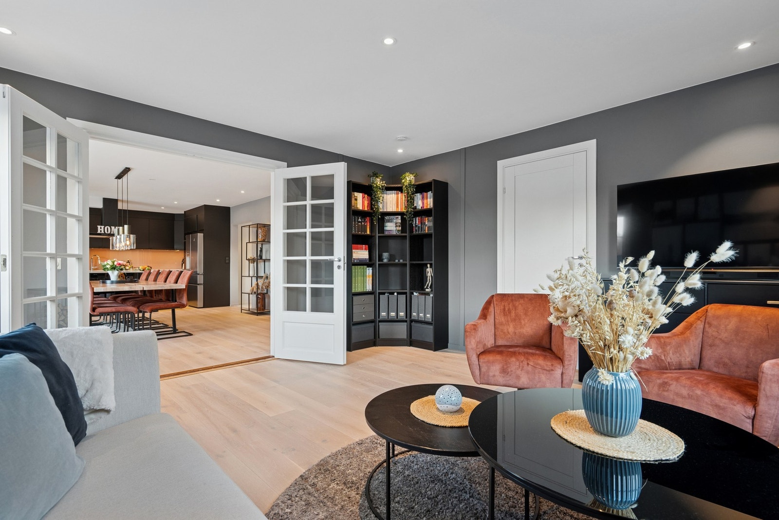 Tv stue 2 Galleribilde