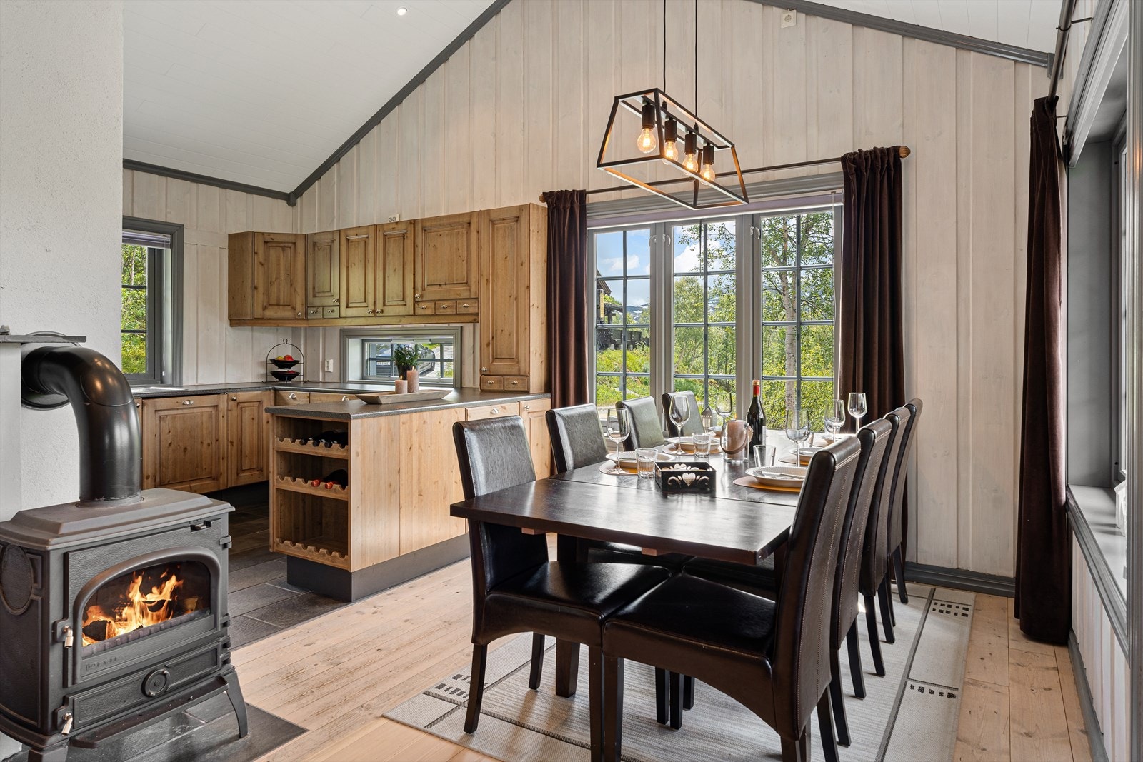 Luftig følelse på kjøkken. Galleribilde