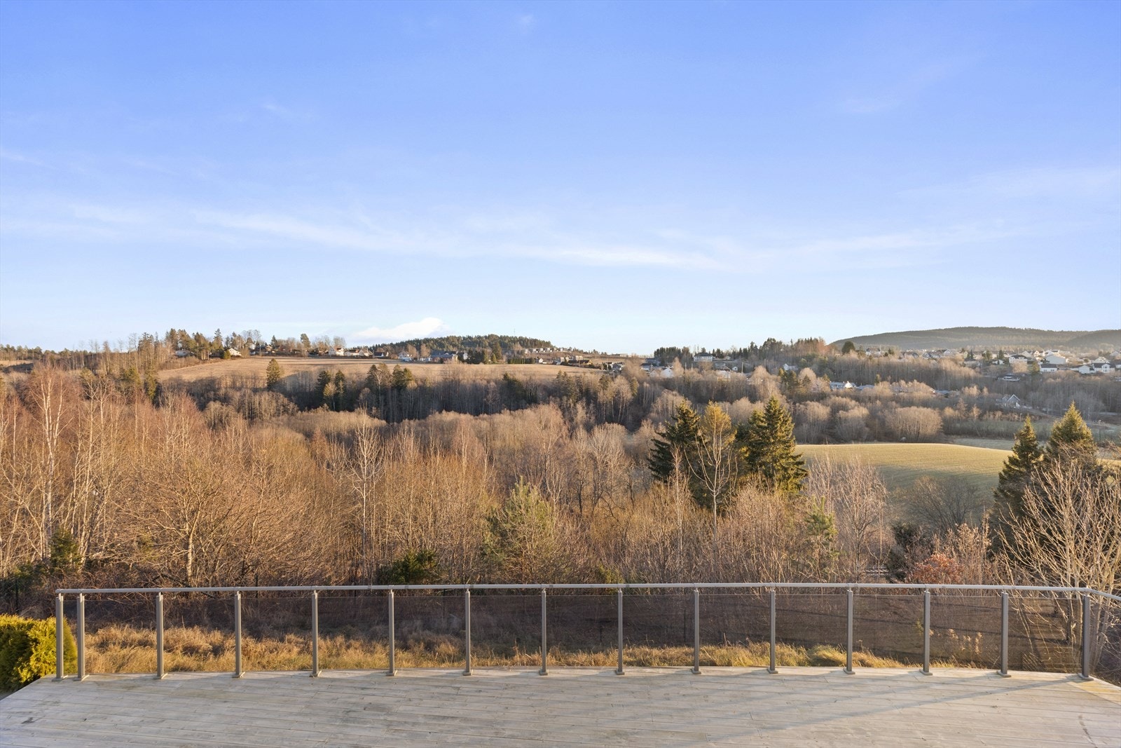 Utsikten fra terrassen må oppleves! Galleribilde