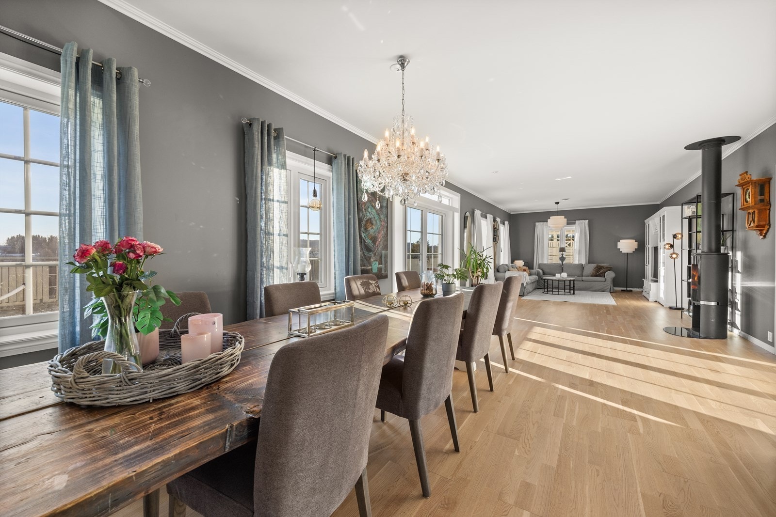 Her får du plass til et skikkelig langbord! Galleribilde