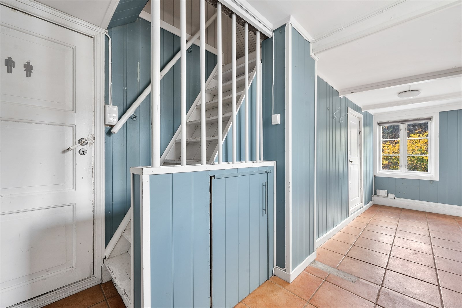 Trapp til loftsetasje. Galleribilde