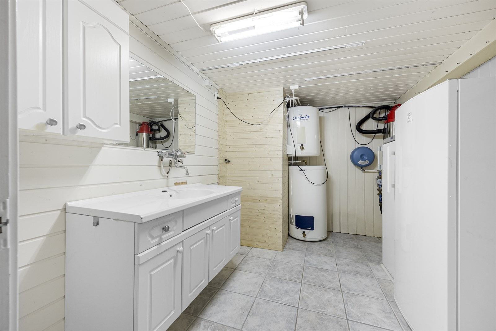 Vaskerom i underetasjen. Galleribilde