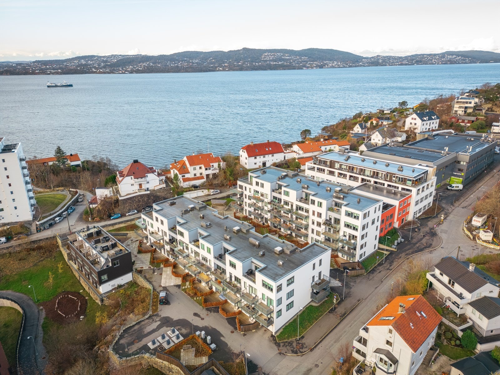 Er man av den aktive typen, byr området på turløyper som Hellen, Munkebotn og Stoltzekleiven. Galleribilde