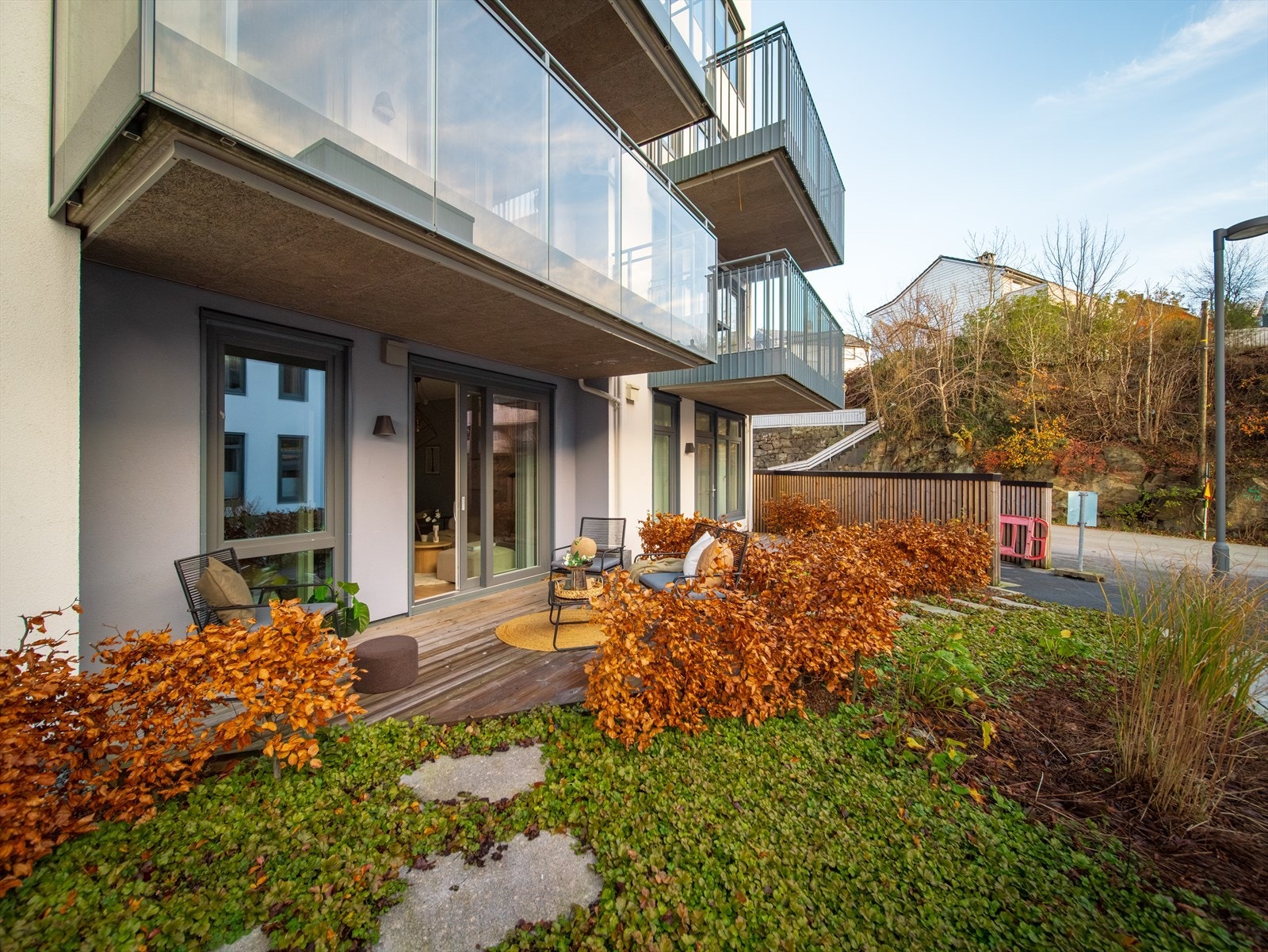 Eiendommen har en flott beliggenhet i et meget attraktivt boligområde i Breiviken. Galleribilde