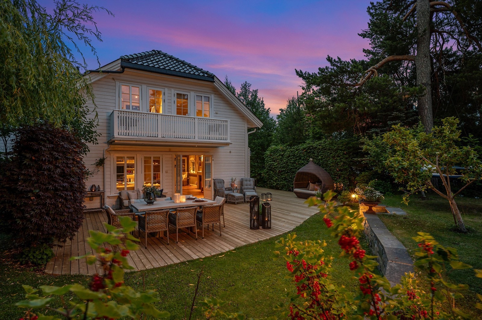 Kveldsstemning ute. Galleribilde