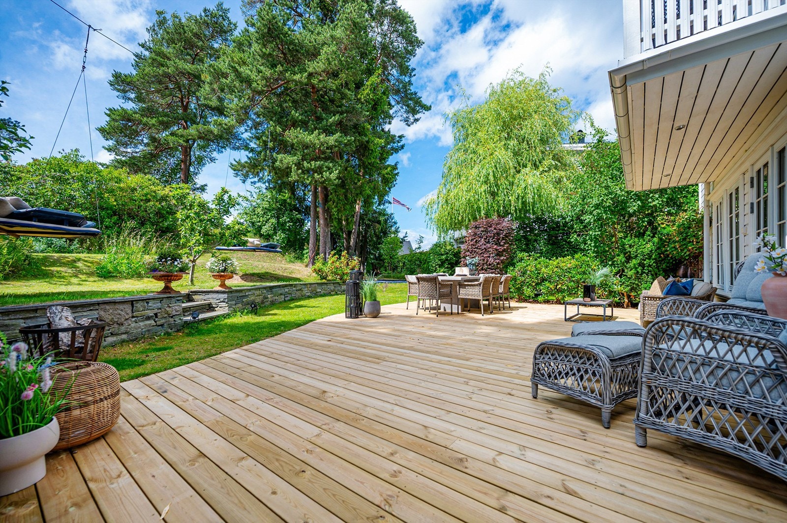 Usjenert og solrikt. Galleribilde