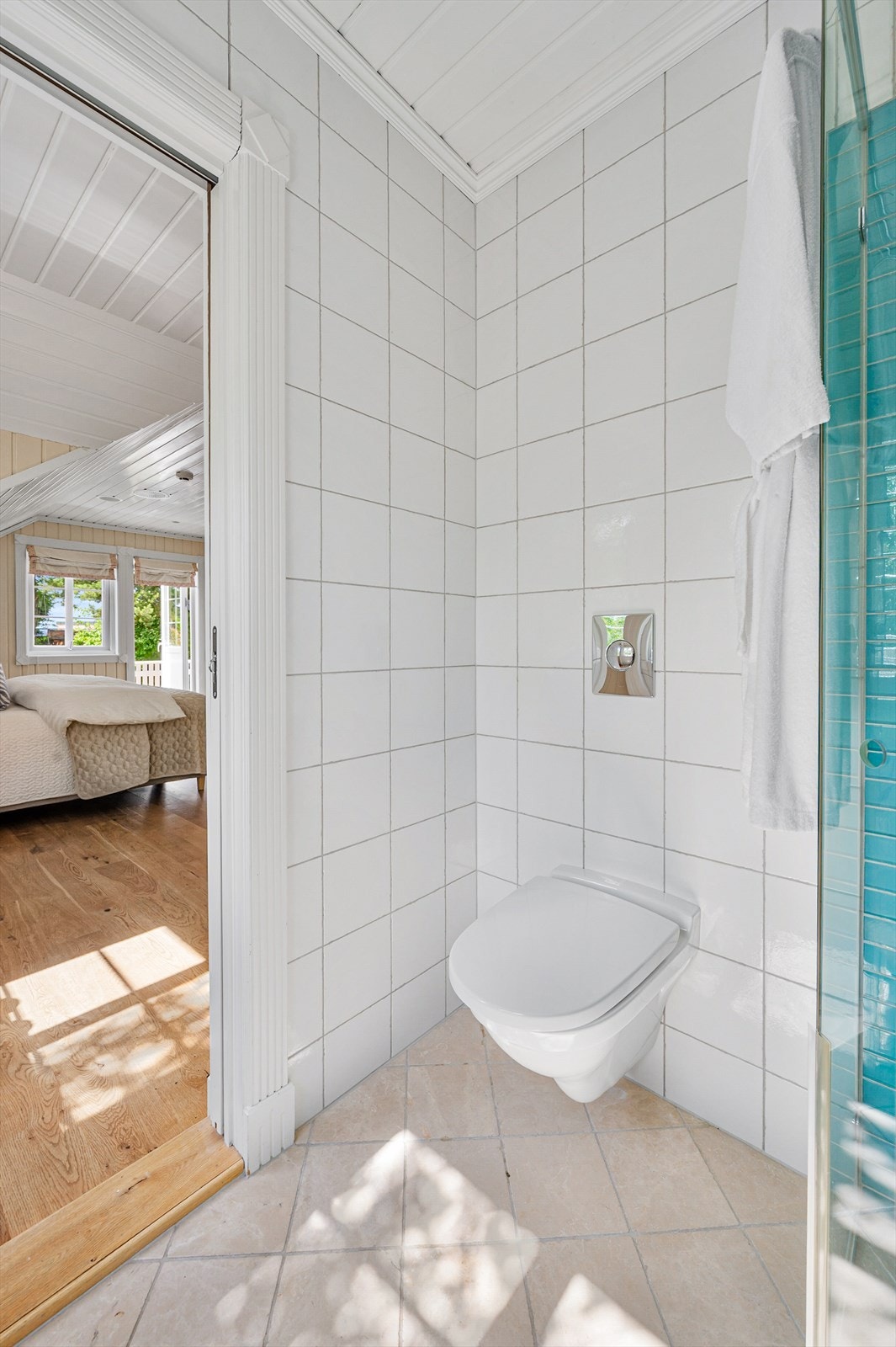 Baderom i tilknytning til hovedsoverommet. Galleribilde