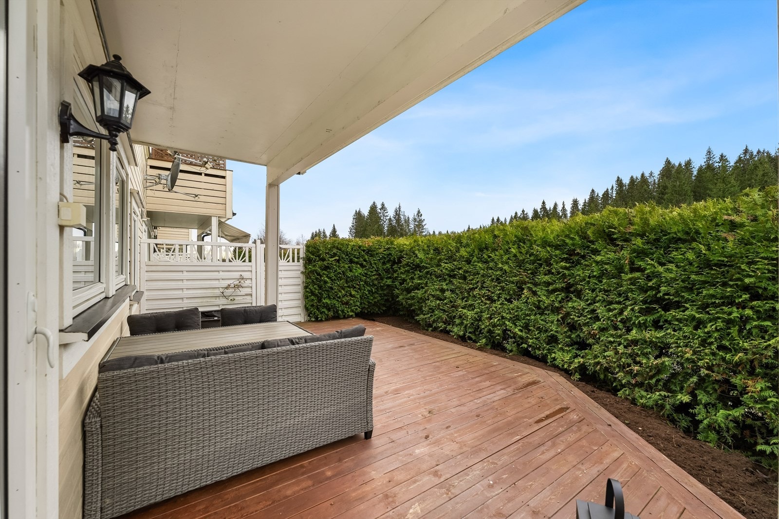 Terrasse. Galleribilde