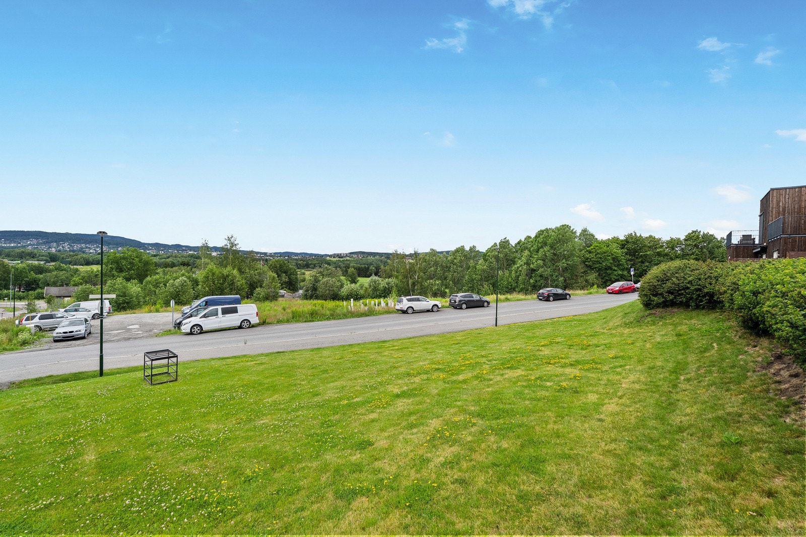 Ta kontakt med megler for å få mer informasjon om eiendommen. Galleribilde