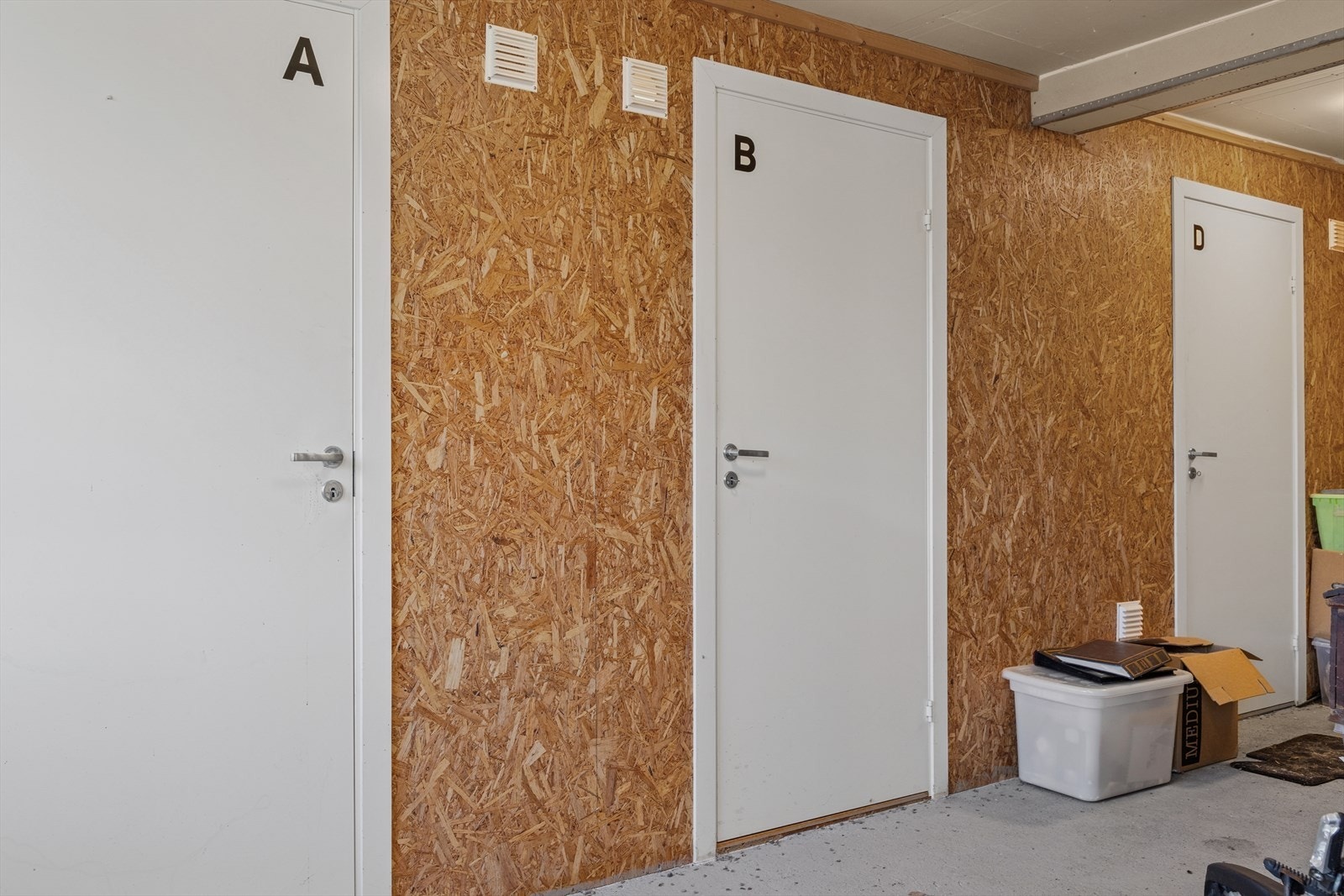 Tilhørende bod på 4 kvm i underetasjen. Galleribilde