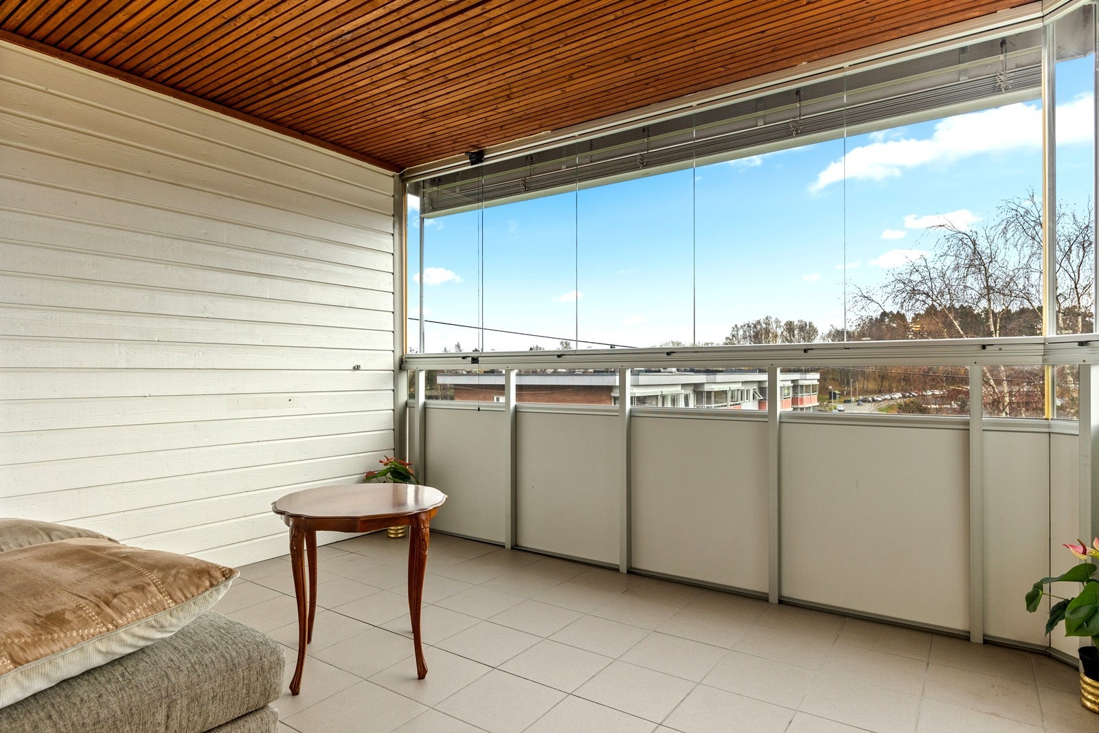 Innglasset balkong Galleribilde