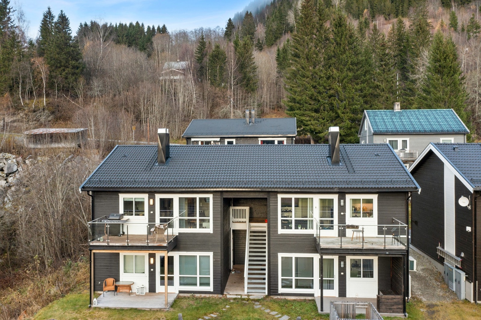 Leiligheten er fra 2019 og fremstår velholdt. Galleribilde