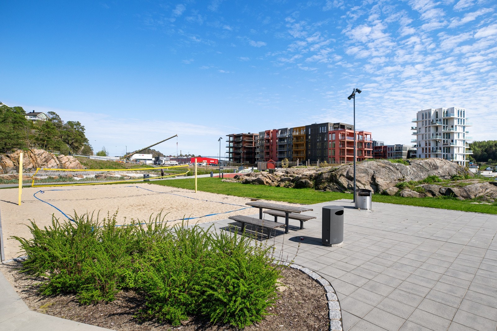 Nydelige frimoråder med blant annet sandvolleyballbane Galleribilde