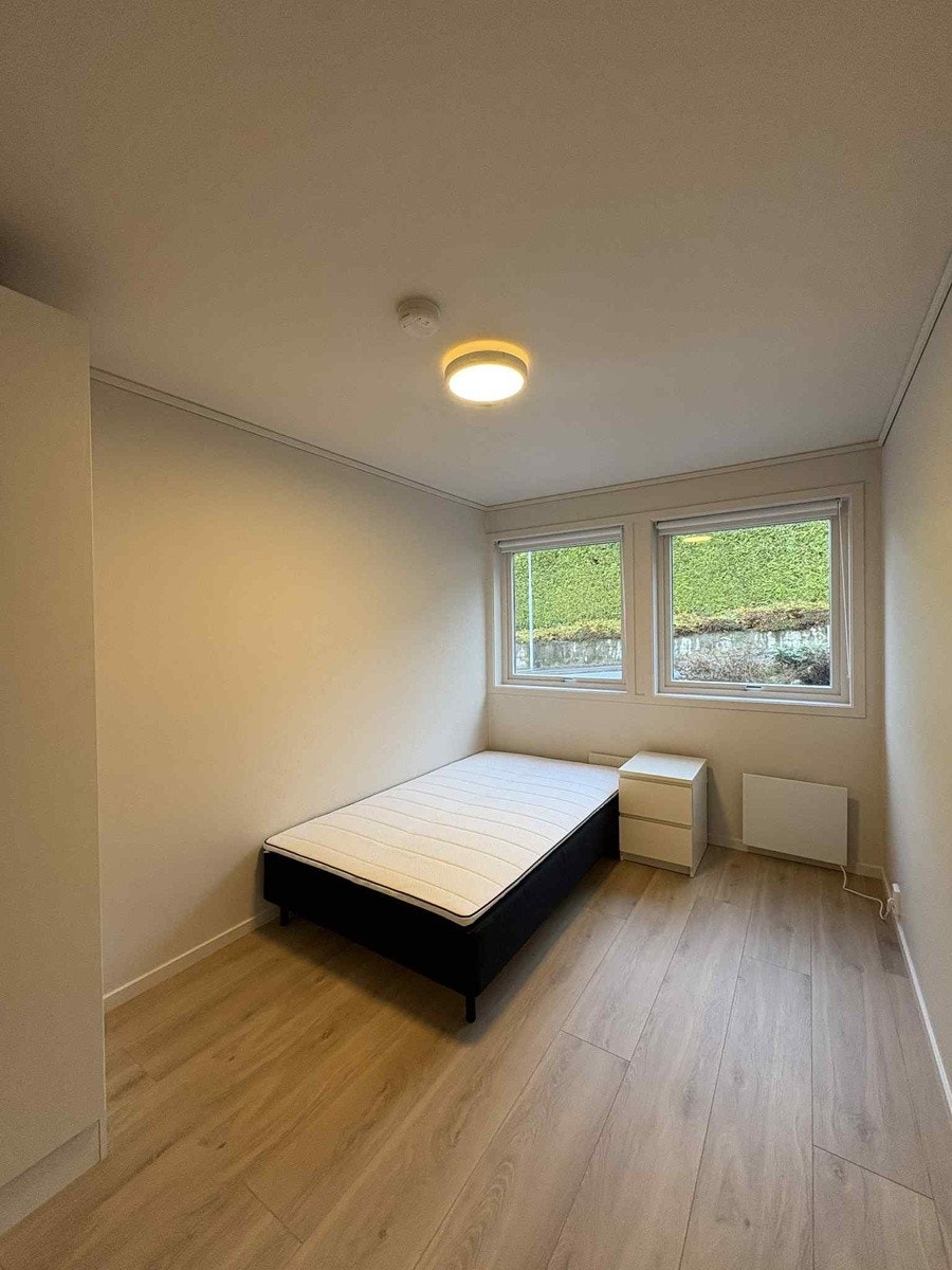 Soverom nr.1/ ekstra stue Galleribilde