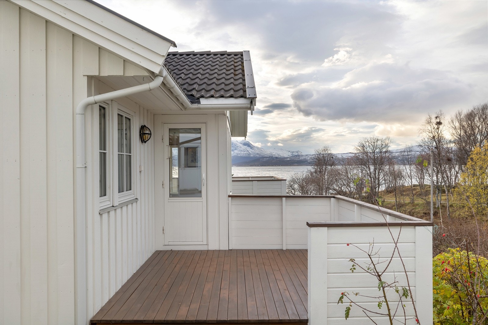 Veranda utenfor kjøkkenet Galleribilde