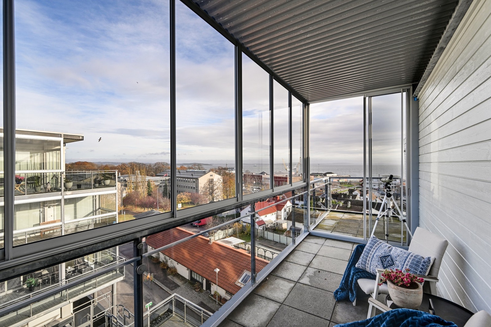 Praktisk om man vil sitte litt i le Galleribilde