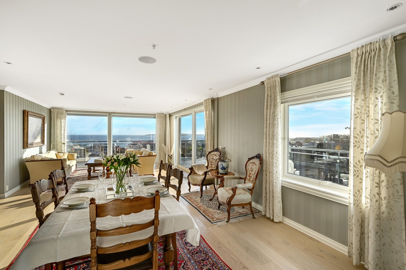 Med over 150 kvm bør dette vært nok plass til de fleste Galleribilde