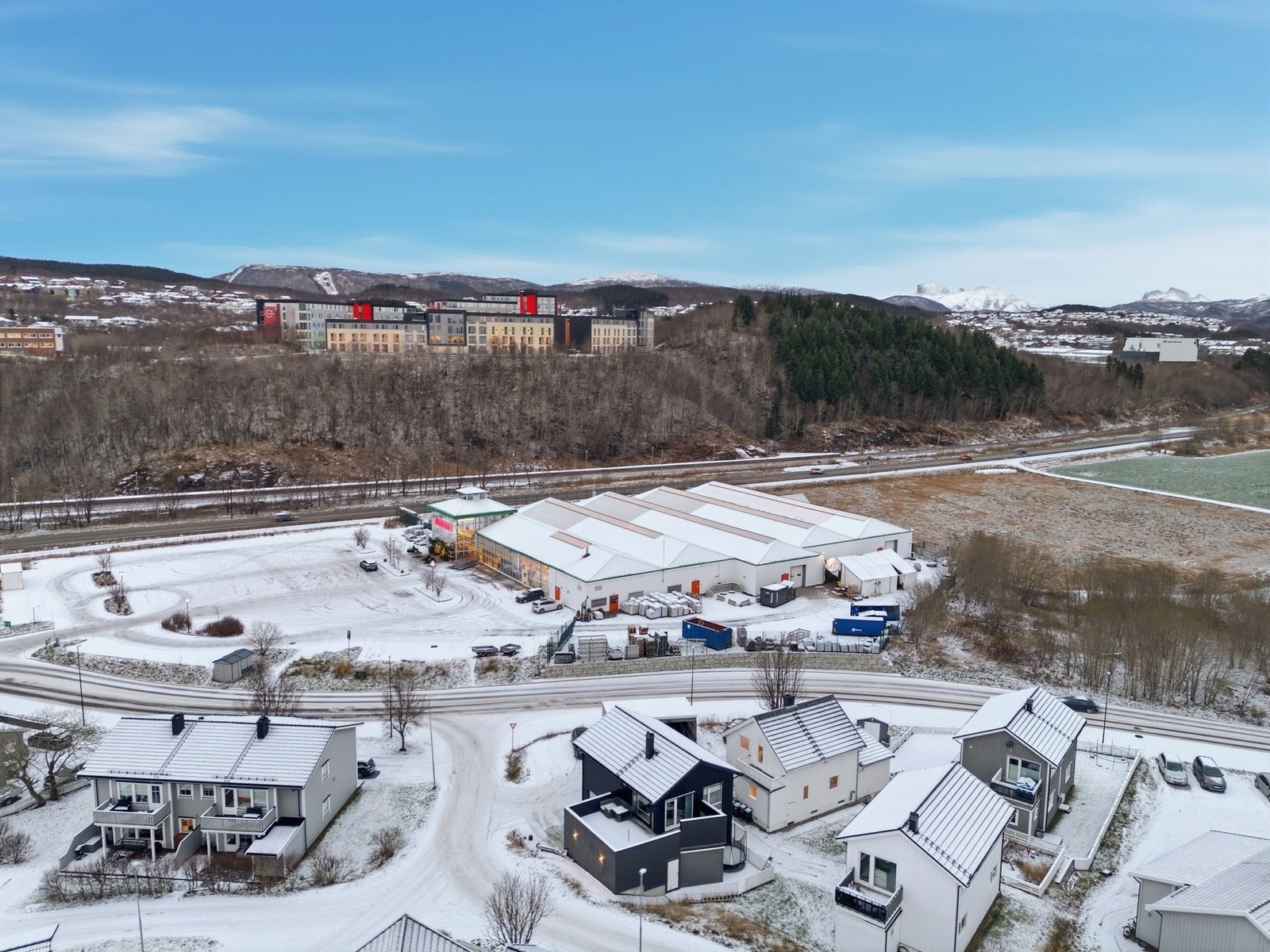 Dersom det skulle være behov for et større utvalg er City Nord en kort kjøretur unna. Galleribilde