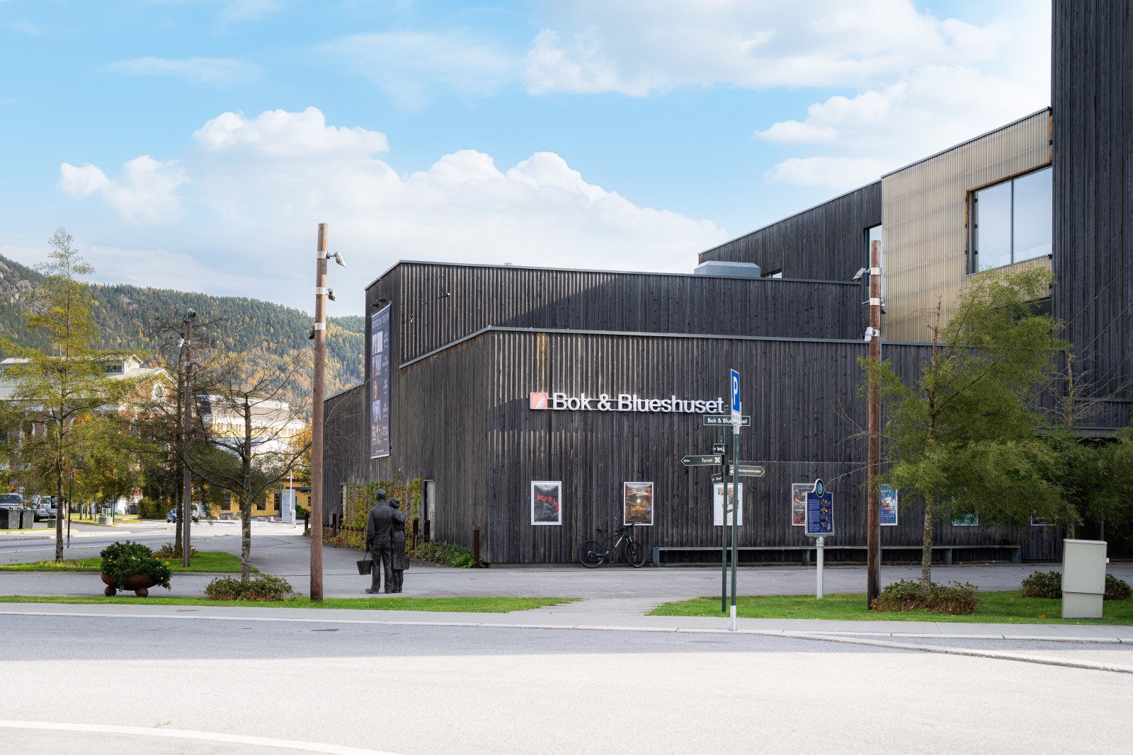 Vannfronten Park borettslag har flott beliggenhet, både med tanke på solforhold, utsikt og nærhet til alle tilbudene i sentrum. Galleribilde