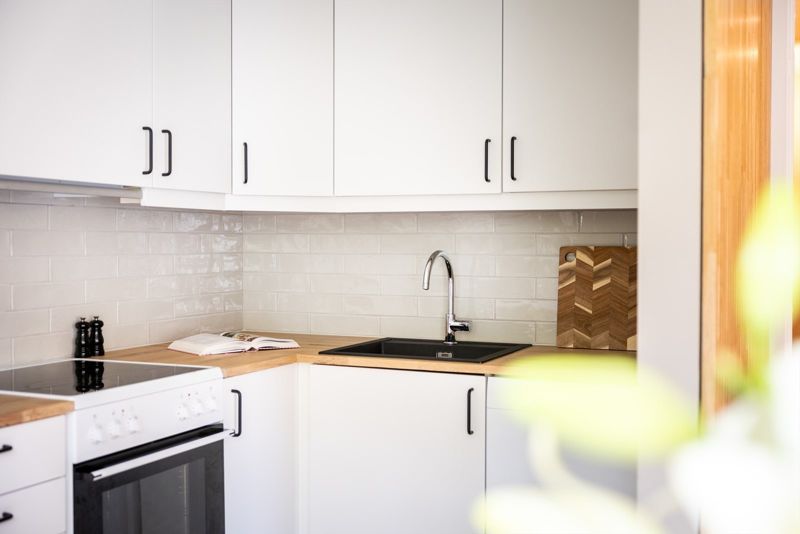 - Godt med benk- og skapplass - Galleribilde