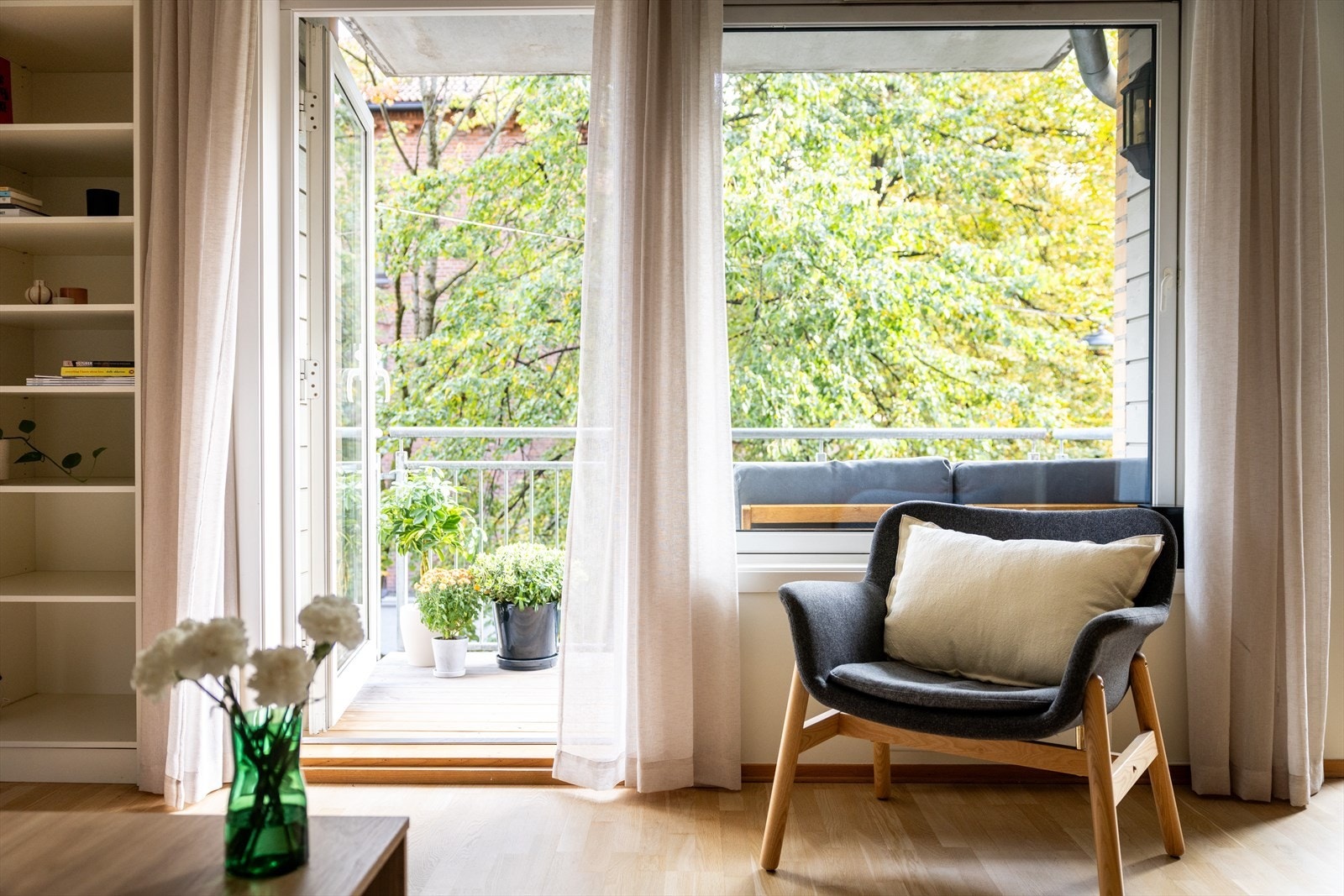 - Utgang til balkong fra stuen - Galleribilde