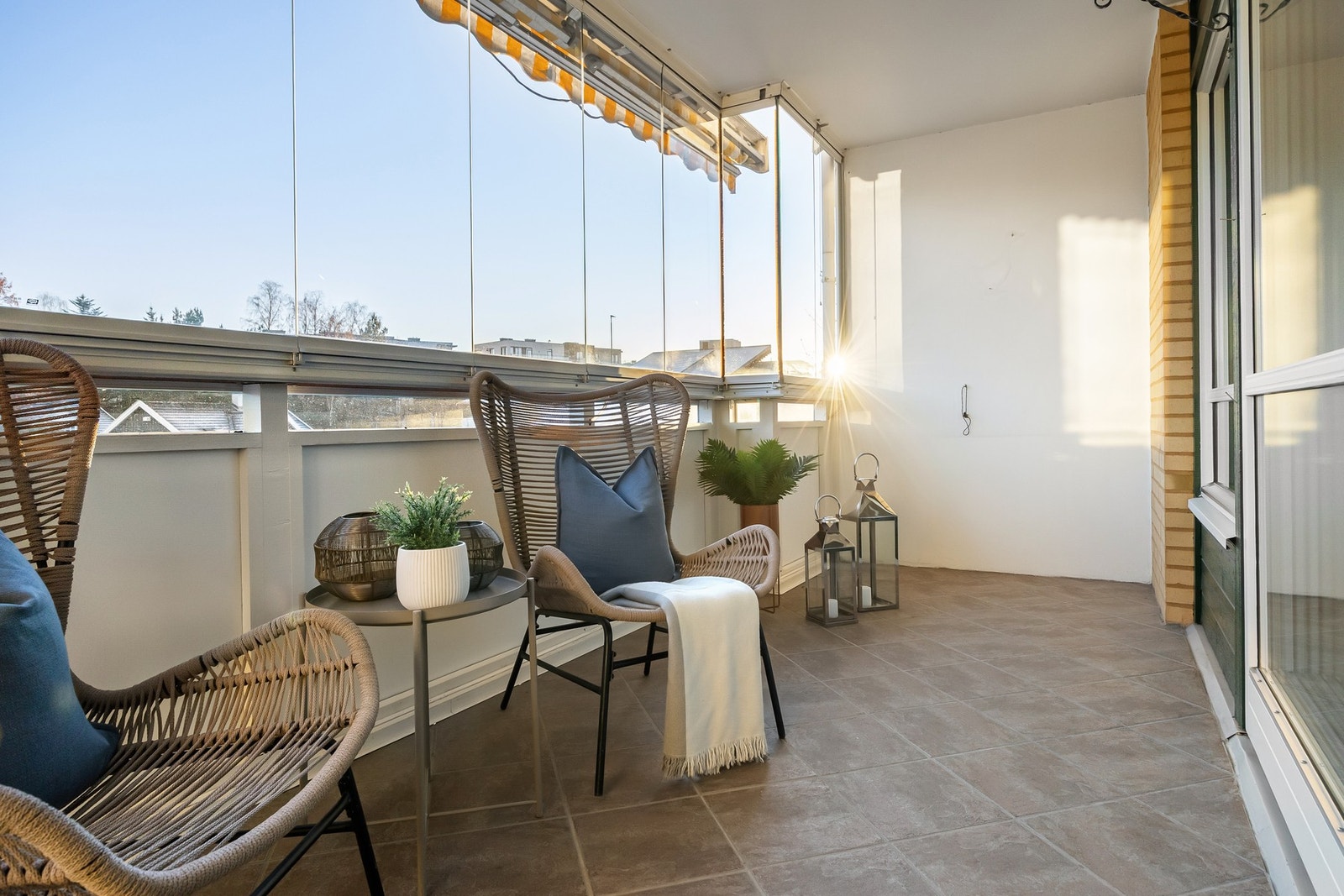 Her kan du nyte uterommet store deler av året, godt skjermet for vær og vind. Galleribilde