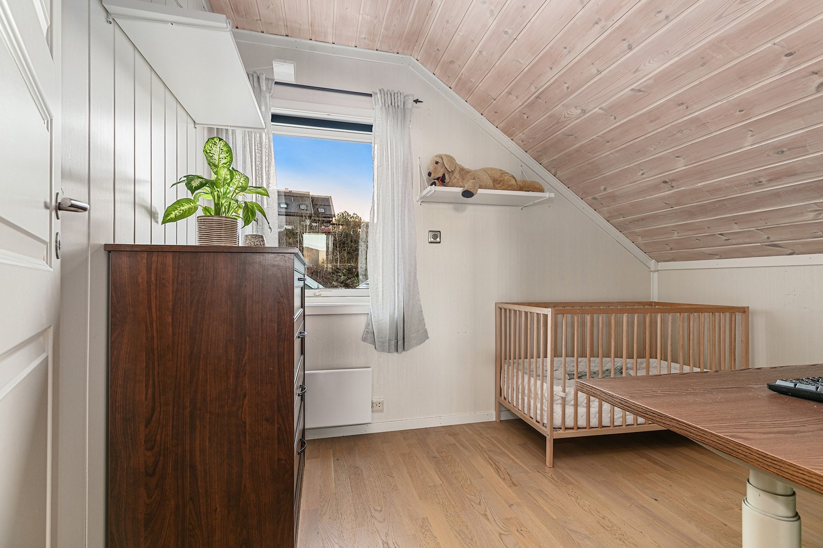 Soverom 3 - Rommet benyttes i dag som barnerom. Galleribilde