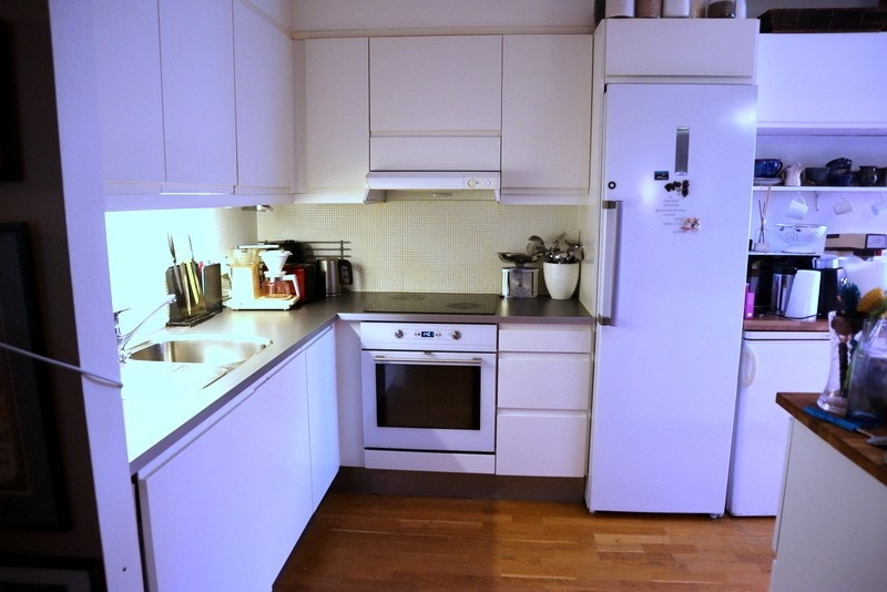 Kjøkken ligger i åpen løsning med stue. Galleribilde