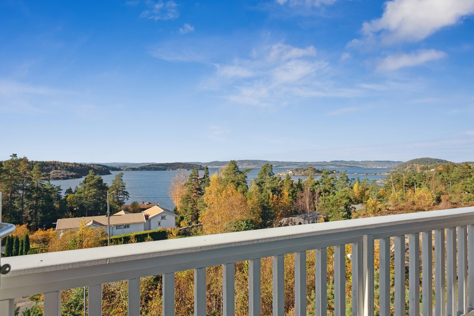 Nydelig utsikt fra balkongen. Galleribilde