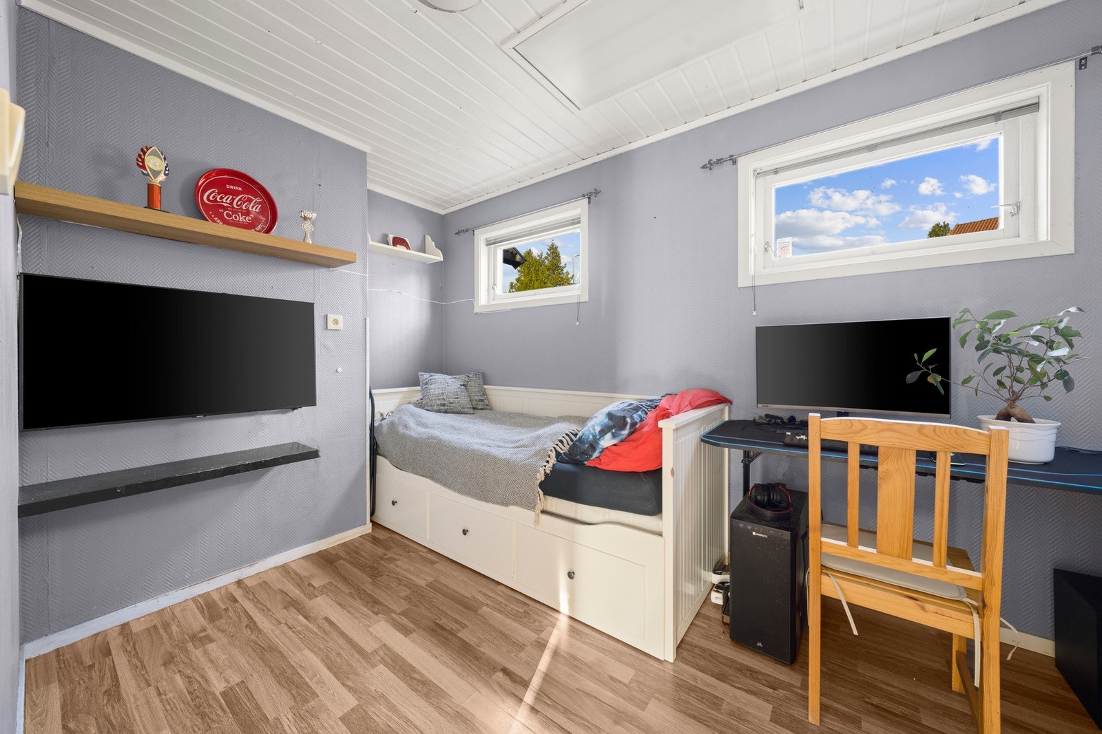 Arbeidsrom innredet som soverom Galleribilde